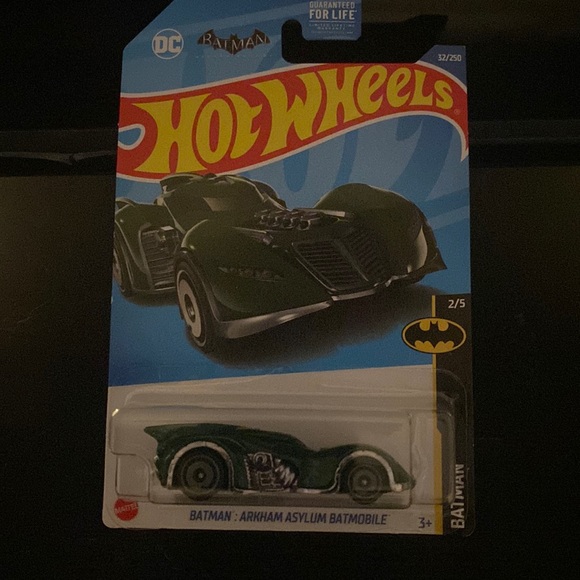 hot wheels Other - Batman Arkham Asylum Batmobile